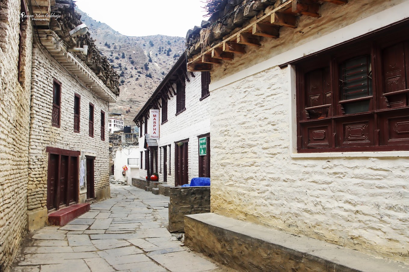 Alley near hotel
